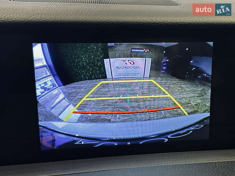 Седан Lexus IS 2015 в Києві