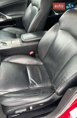Седан Lexus IS 2010 в Киеве