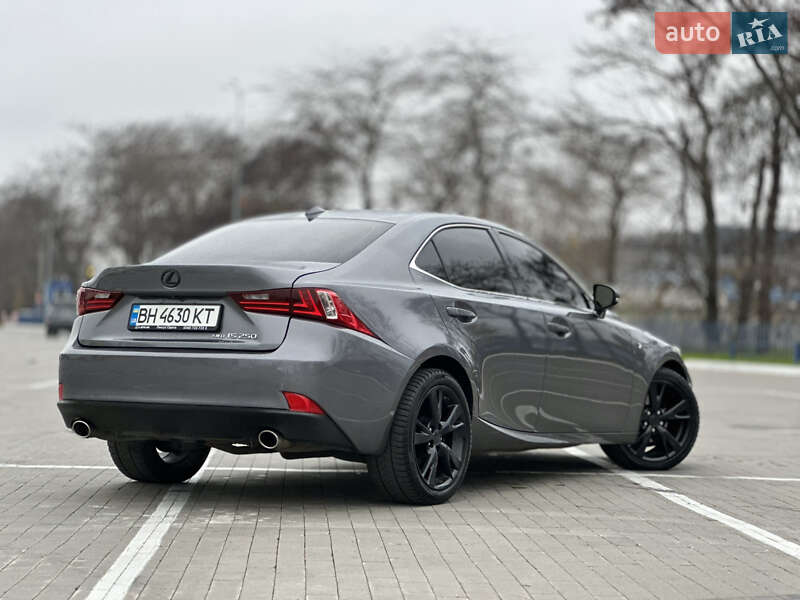 Седан Lexus IS 2013 в Одесі