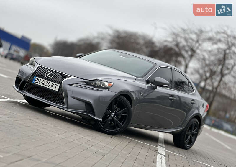 Седан Lexus IS 2013 в Одесі