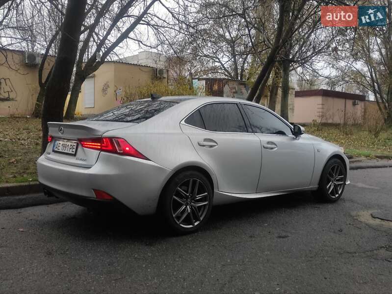Седан Lexus IS 2016 в Запорожье