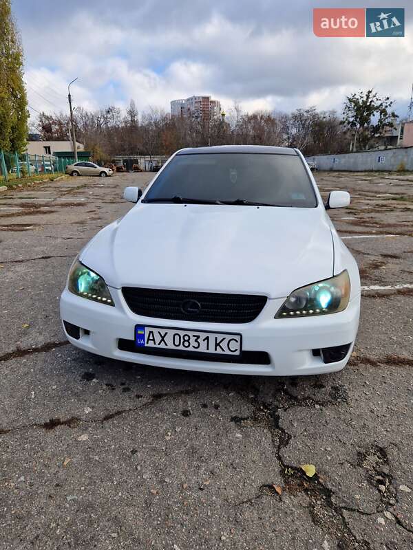 Lexus IS 1999 Lexus IS 1999