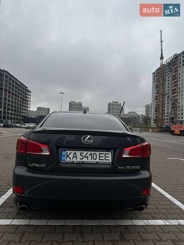 Седан Lexus IS 2010 в Києві фото 12 Седан Lexus IS 2010 в Києві