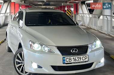 Седан Lexus IS 2008 в Киеве