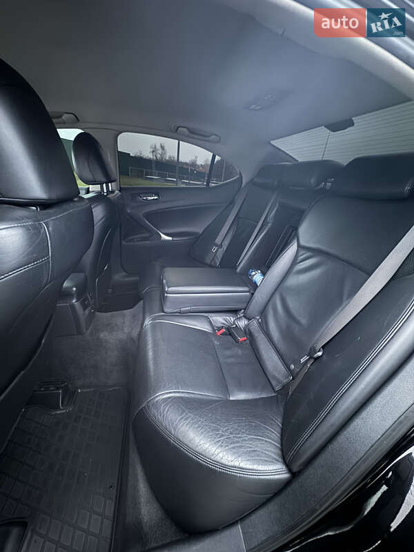 Седан Lexus IS 2007 в Києві