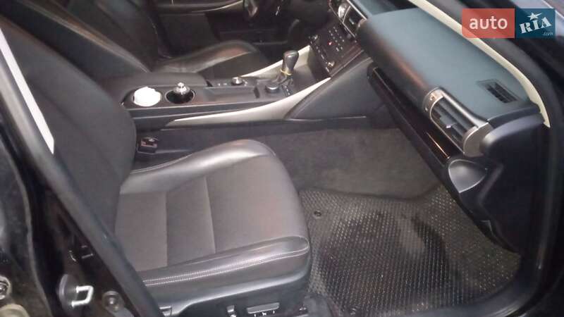 Седан Lexus IS 2016 в Сумах фото 33 Седан Lexus IS 2016 в Сумах