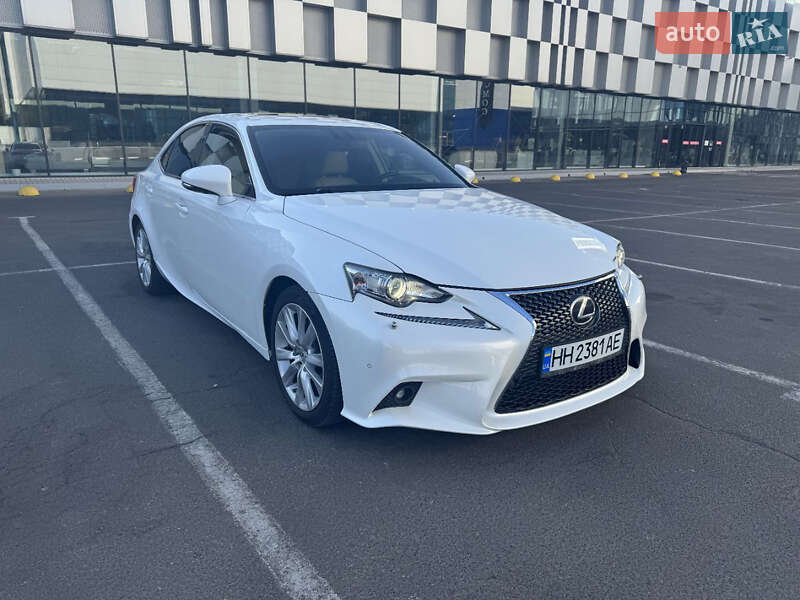 Седан Lexus IS 2013 в Одесі