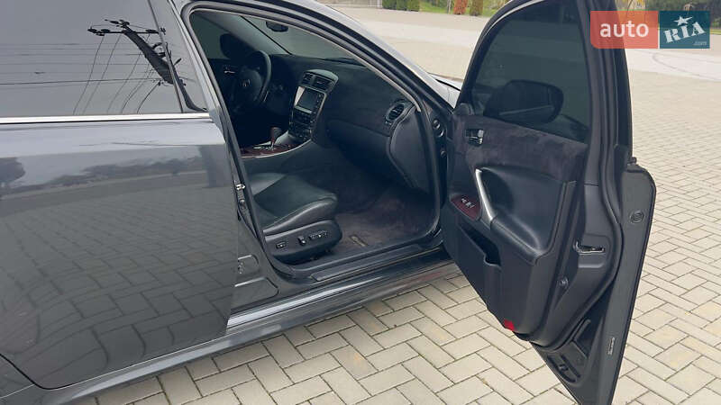 Седан Lexus IS 2006 в Одессе