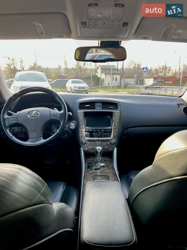 Седан Lexus IS 2008 в Києві