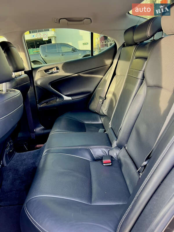 Седан Lexus IS 2008 в Києві