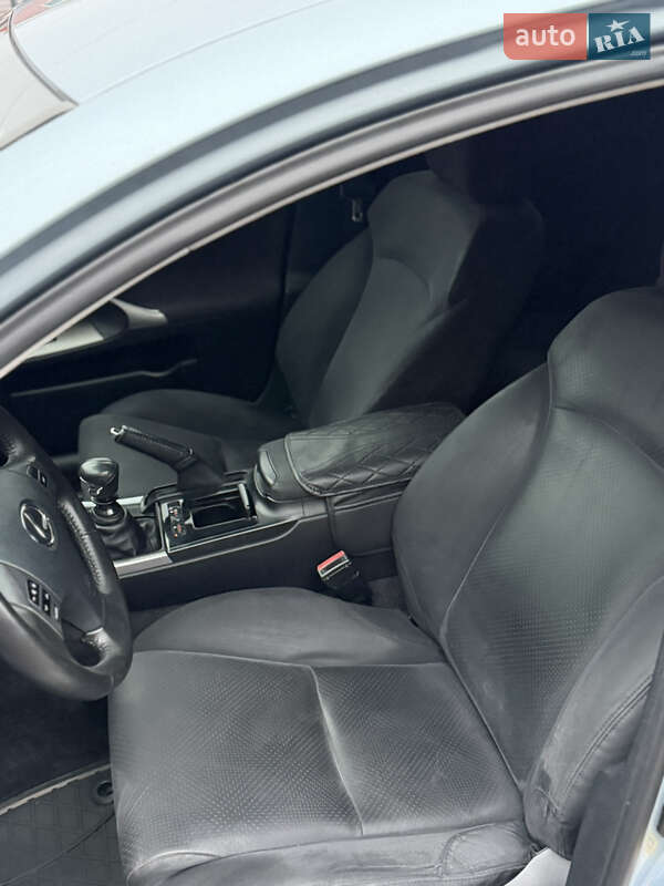 Седан Lexus IS 2006 в Кропивницком фото 12 Седан Lexus IS 2006 в Кропивницком
