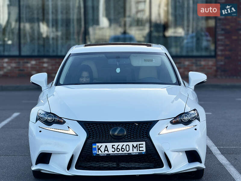 Седан Lexus IS 2014 в Киеве фото 9 Седан Lexus IS 2014 в Киеве