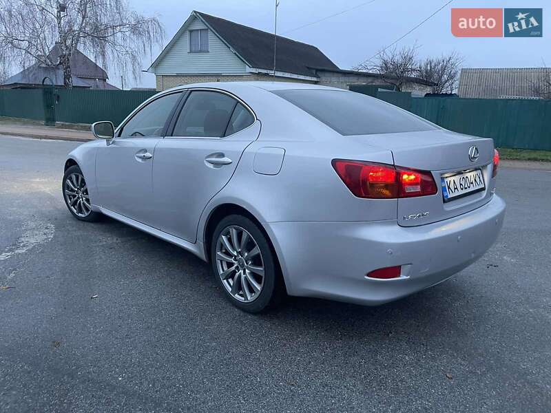 Седан Lexus IS 2007 в Петропавловской Борщаговке фото 12 Седан Lexus IS 2007 в Петропавловской Борщаговке