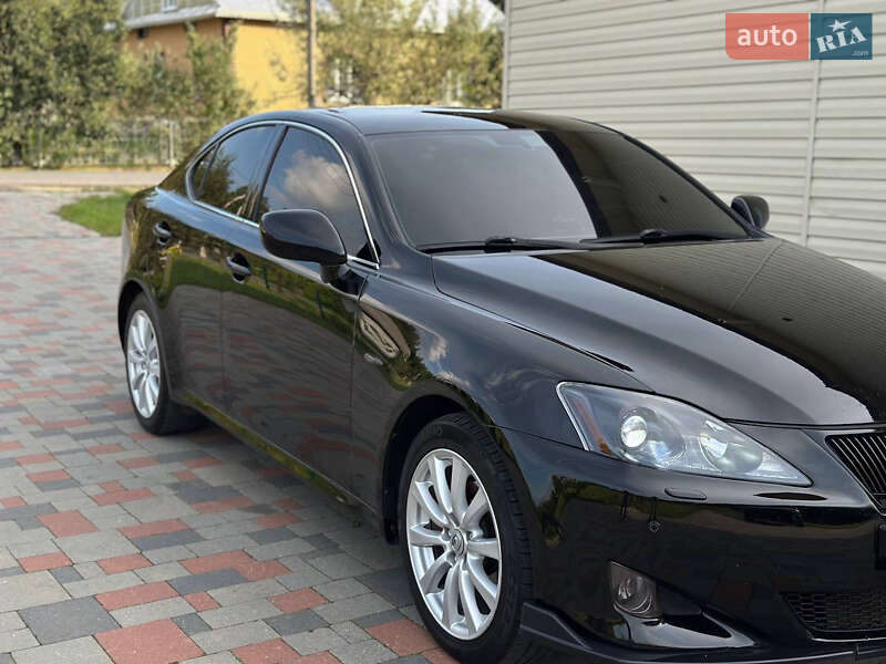 Седан Lexus IS 2006 в Ивано-Франковске