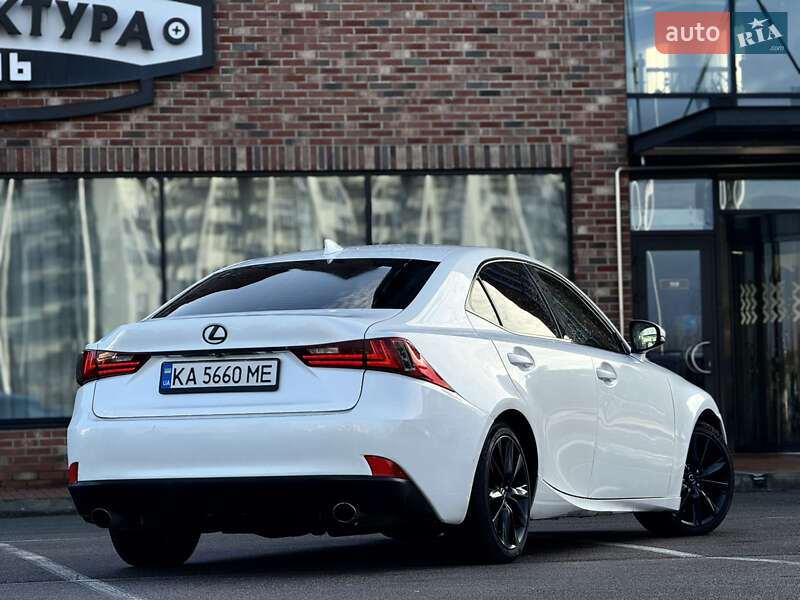 Седан Lexus IS 2014 в Киеве фото 21 Седан Lexus IS 2014 в Киеве