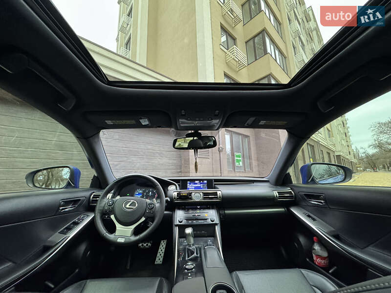 Седан Lexus IS 2014 в Миколаєві