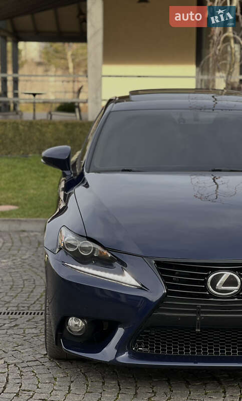 Седан Lexus IS 2014 в Львове фото 7 Седан Lexus IS 2014 в Львове
