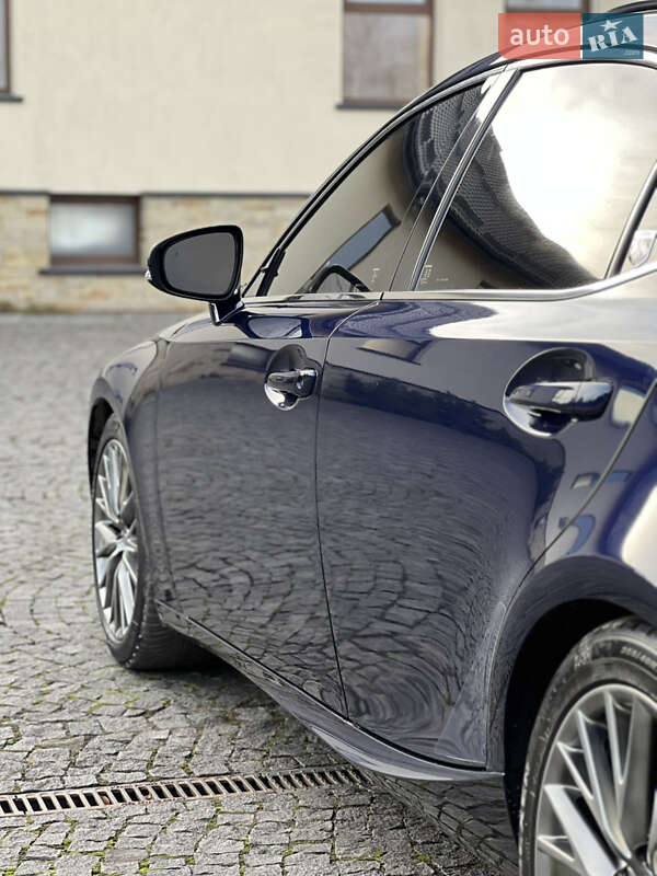 Седан Lexus IS 2014 в Львове фото 18 Седан Lexus IS 2014 в Львове