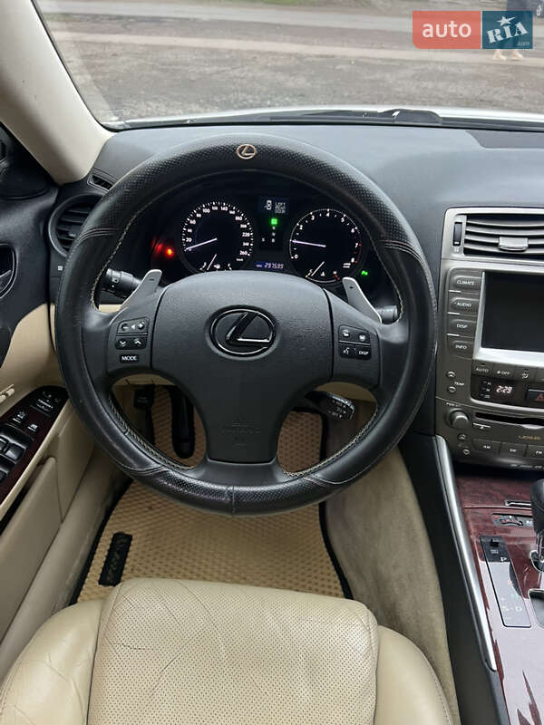 Седан Lexus IS 2008 в Балті фото 9 Седан Lexus IS 2008 в Балті