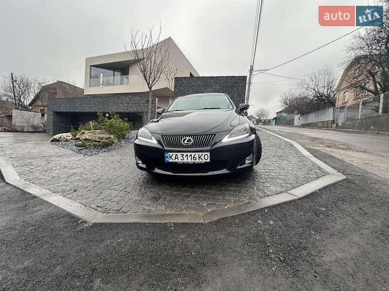 Седан Lexus IS 2008 в Киеве фото 14 Седан Lexus IS 2008 в Киеве