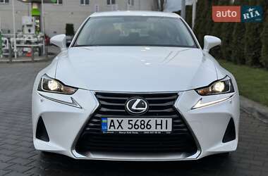 Седан Lexus IS 2017 в Києві