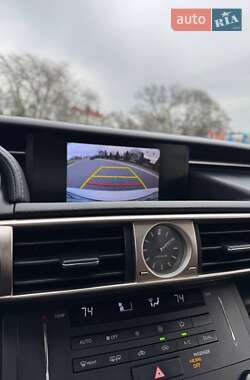Седан Lexus IS 2014 в Измаиле