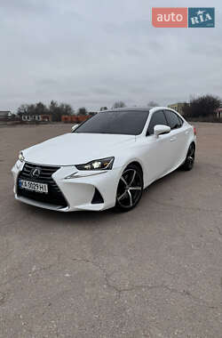 Седан Lexus IS 2016 в Києві