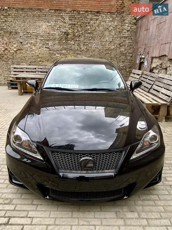 Седан Lexus IS 2011 в Києві фото 57 Седан Lexus IS 2011 в Києві