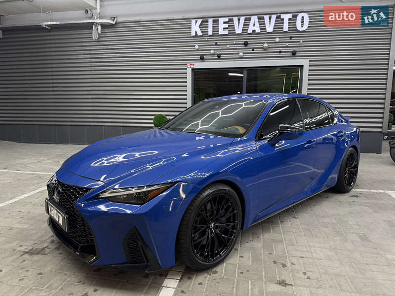 Седан Lexus IS 2021 в Киеве