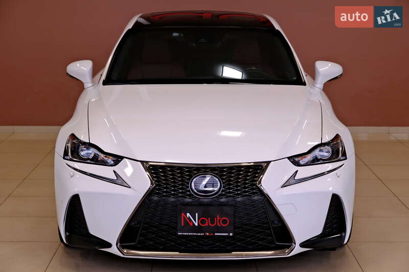 Седан Lexus IS 2018 в Одессе