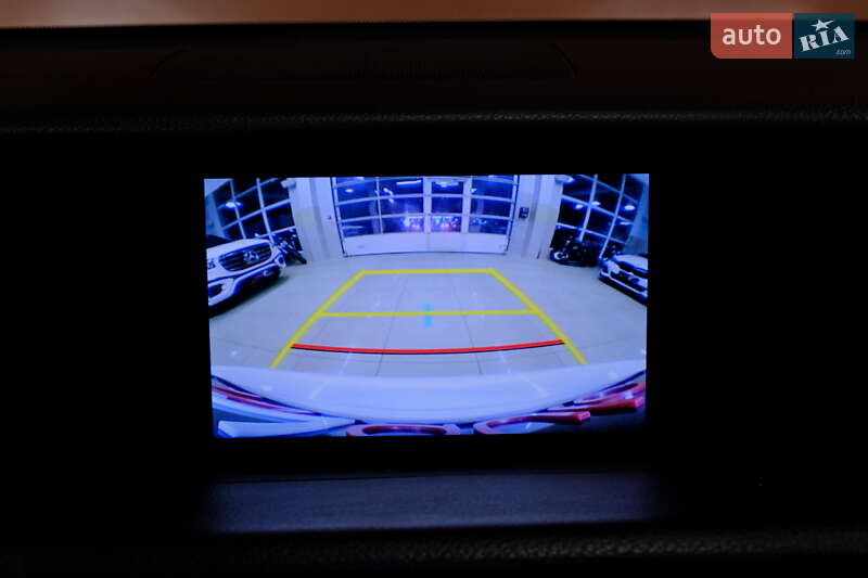 Седан Lexus IS 2018 в Одессе