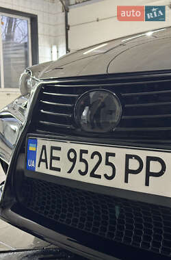 Седан Lexus IS 2013 в Никополе