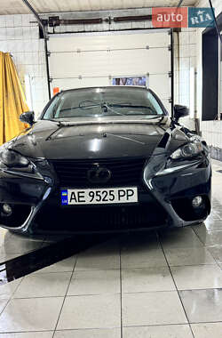 Седан Lexus IS 2013 в Никополе