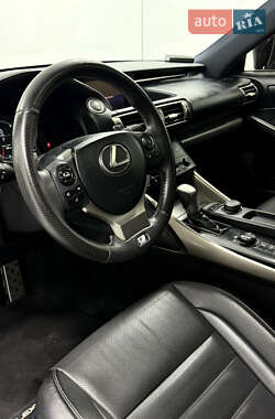 Седан Lexus IS 2014 в Одессе