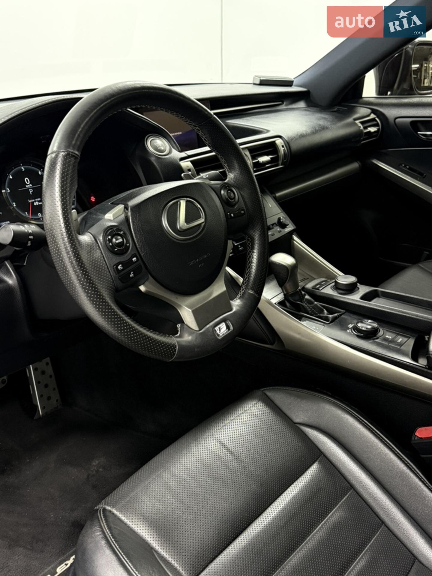 2014 Lexus IS - мініатюра 9
