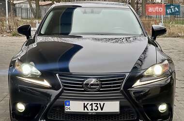 Седан Lexus IS 2015 в Днепре