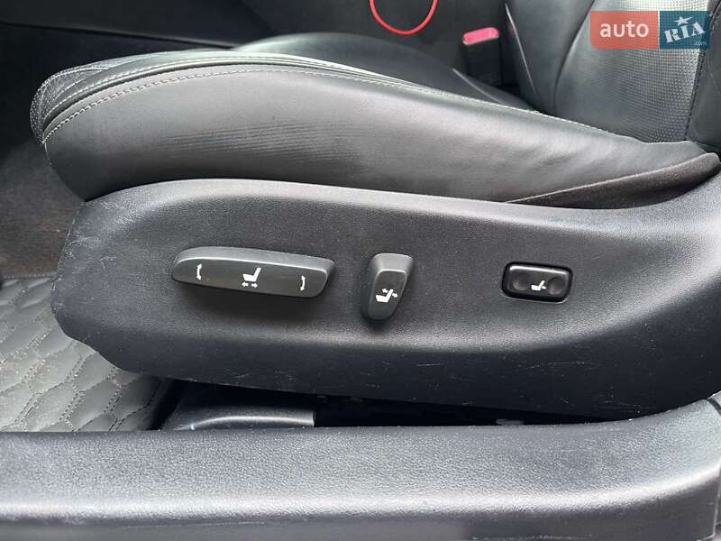 Седан Lexus IS 2010 в Тарутине