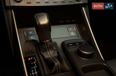 Седан Lexus IS 2014 в Киеве