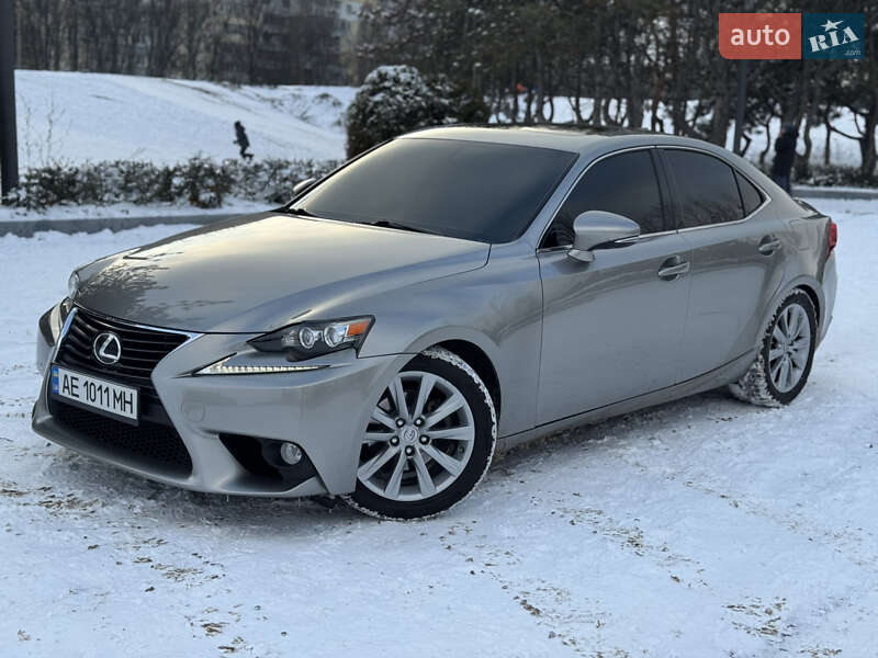 Седан Lexus IS 2013 в Днепре
