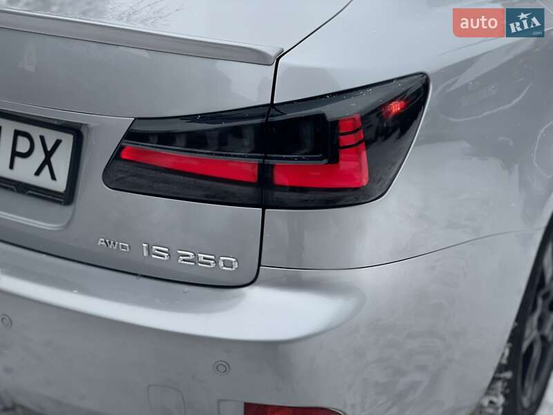 Седан Lexus IS 2008 в Днепре