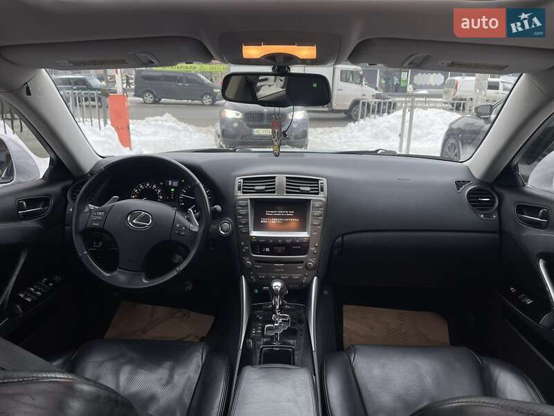 Седан Lexus IS 2008 в Днепре