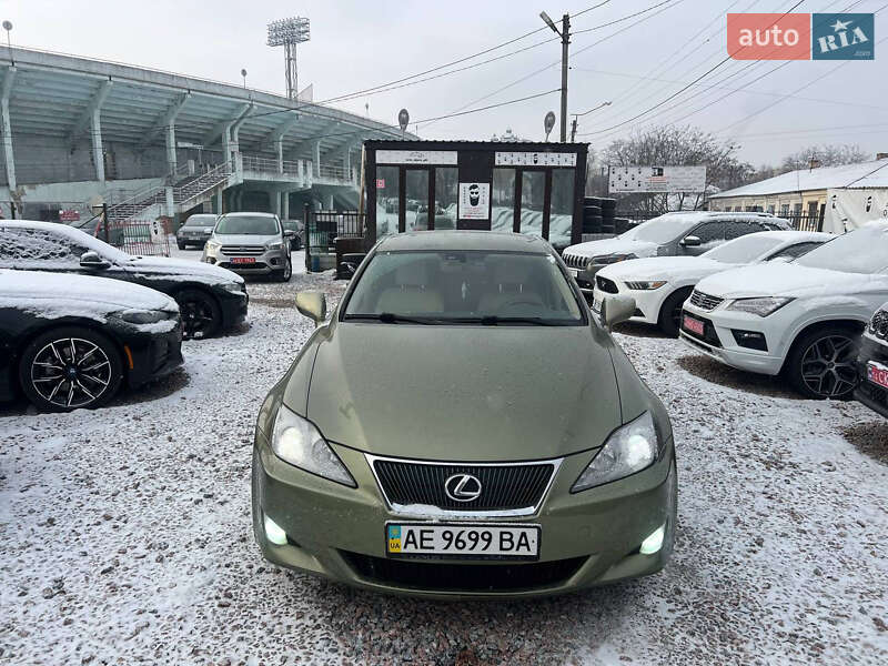 Седан Lexus IS 2006 в Полтаве