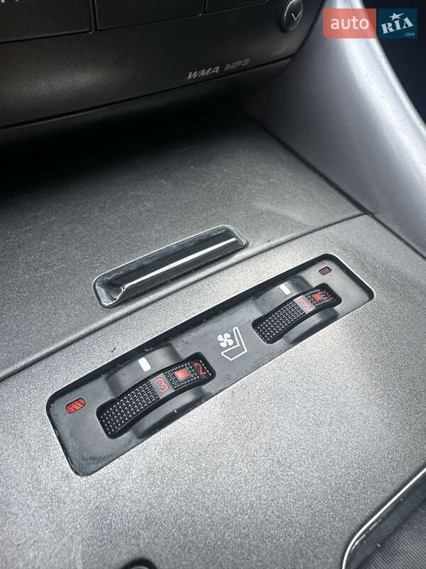 Седан Lexus IS 2007 в Білогородці