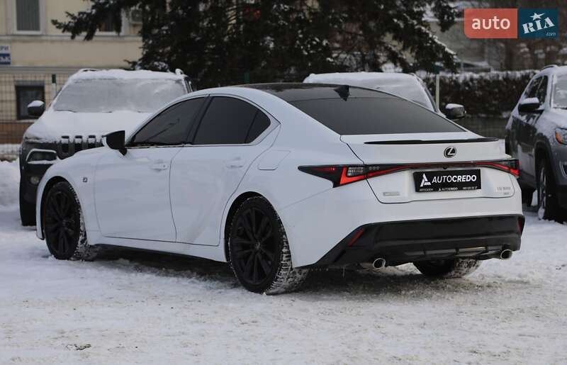 Седан Lexus IS 2021 в Харькове