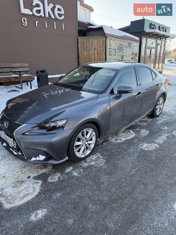 Седан Lexus IS 2016 в Здолбуніві