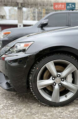 Седан Lexus IS 2015 в Киеве