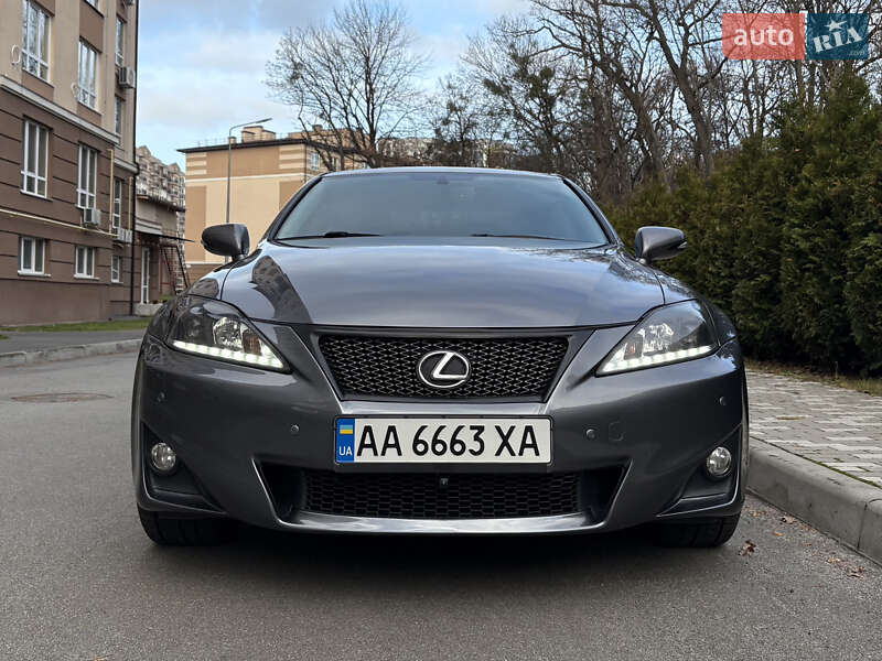 2012 Lexus IS, VIN JTHCF5C2XC5058323:plate — фото 1 (autoria)