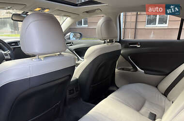 Седан Lexus IS 2012 в Львове
