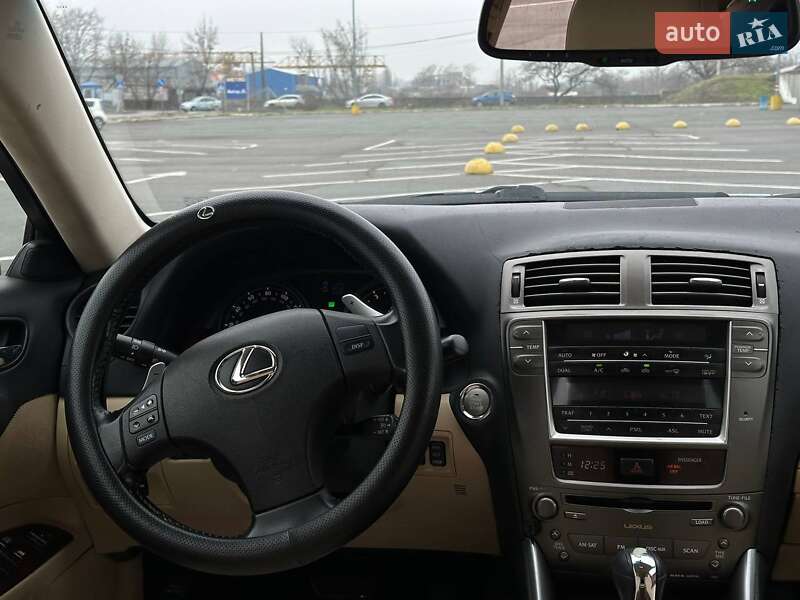 Седан Lexus IS 2008 в Одесі