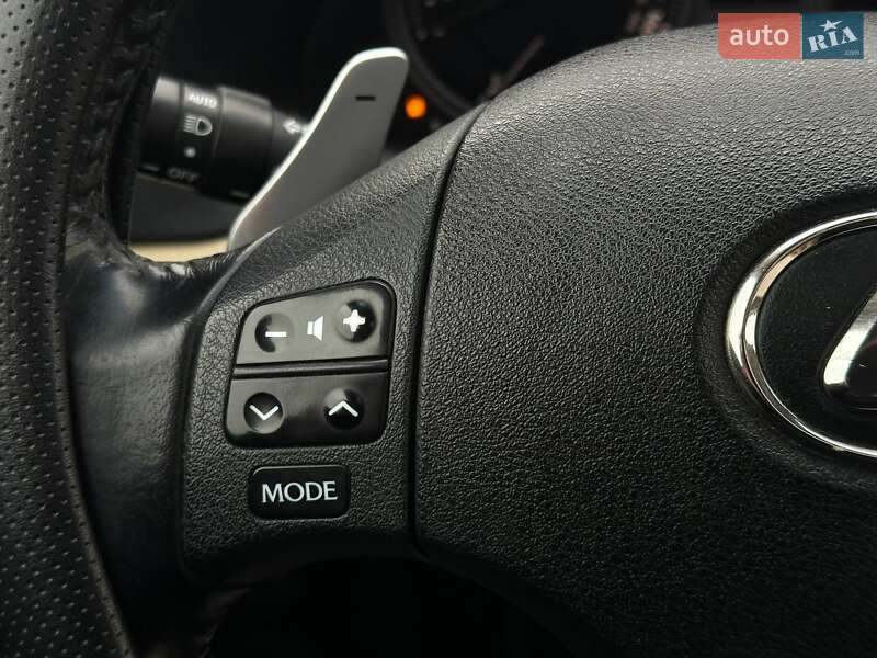 Седан Lexus IS 2008 в Одесі